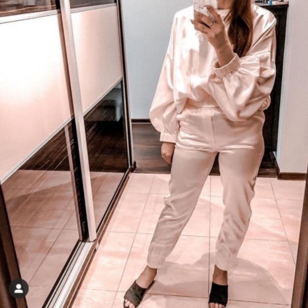 Zara - Picture 2 of 3